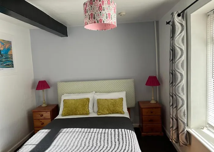 Smugglers Haunt Guest House